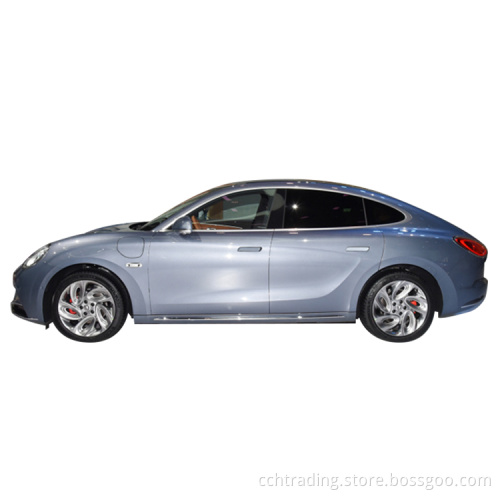 Berlina da 5 posti per adulti intelligente a 4 porte ORA LIGHTING CAT EV AUTO